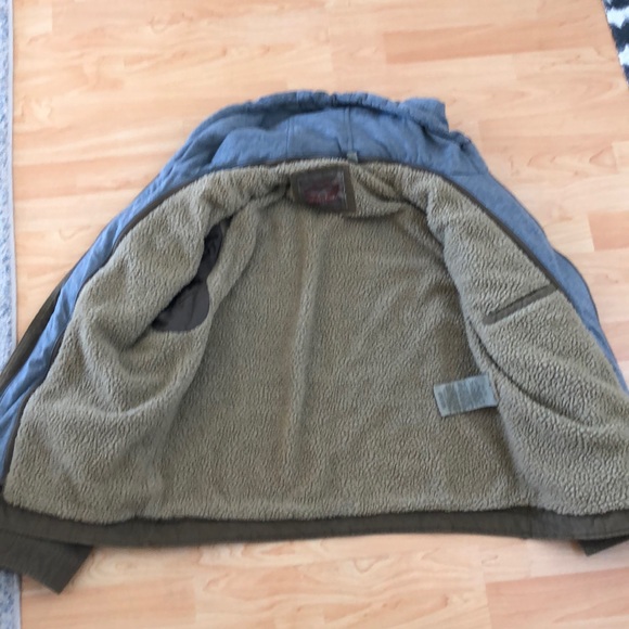 jacket - Picture 2 of 3